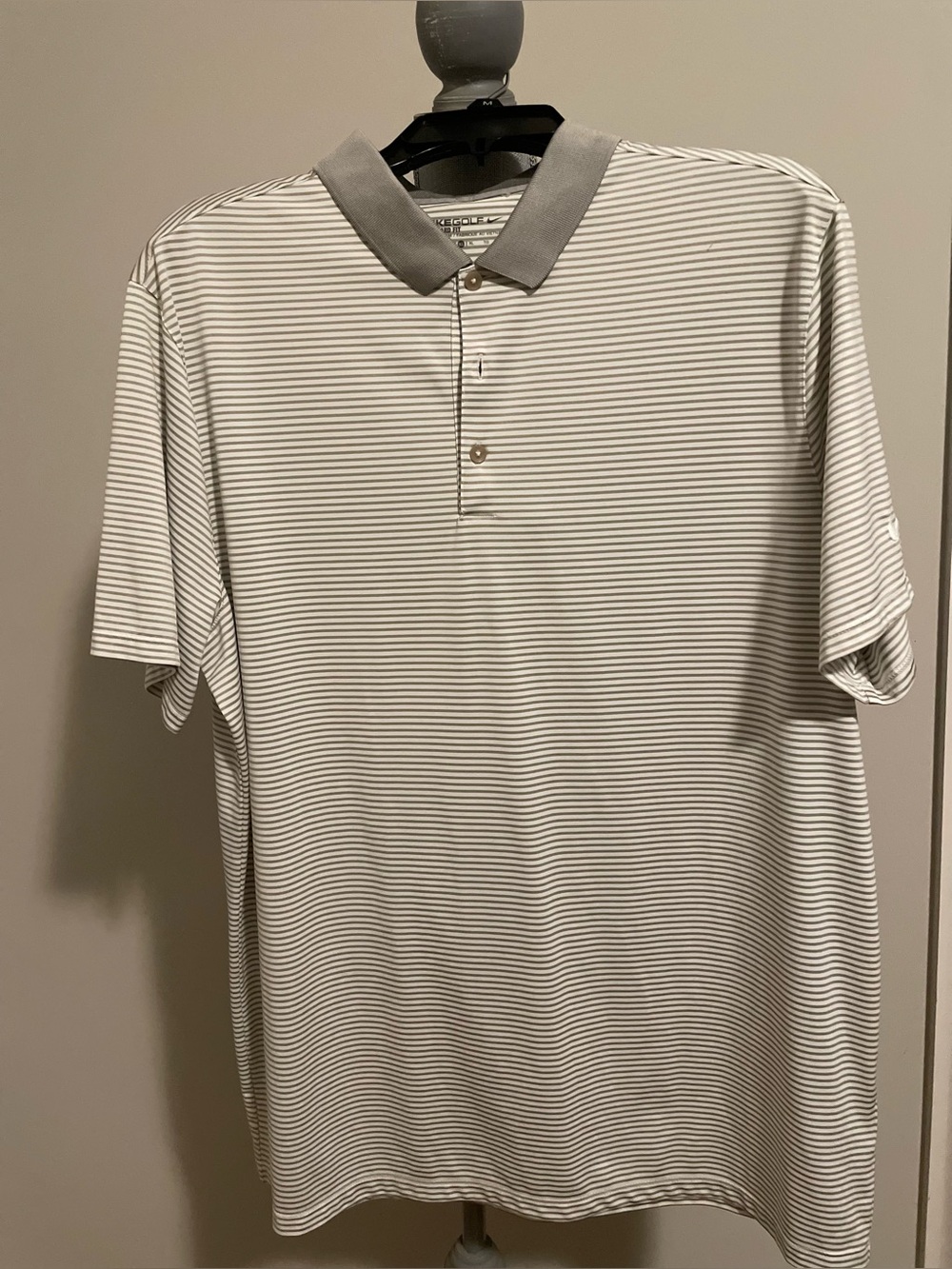 Nike Golf Polo‎ Men's XL Grey & White Striped Dri Fit Standard Fit